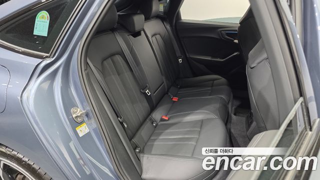 Audi A5 2025 — photo 18