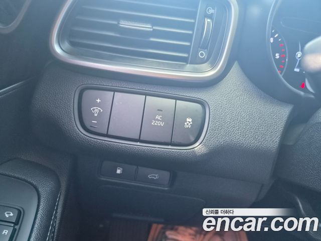 Kia Sorento 2015 — photo 17
