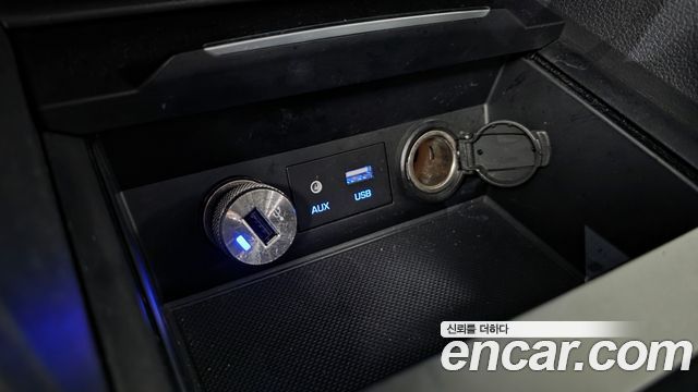 Hyundai AVANTE 2016 — photo 24