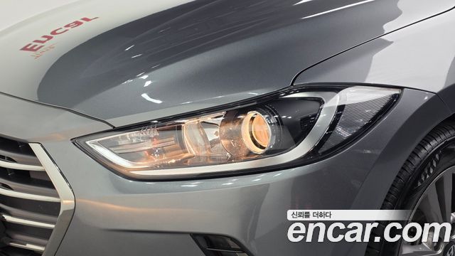 Hyundai AVANTE 2016 — photo 8