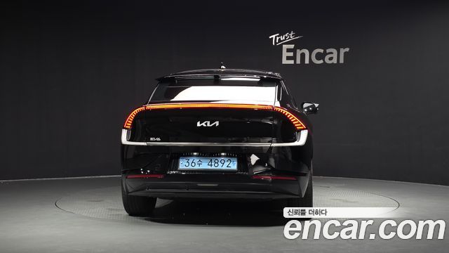 Kia EV6 2023 — photo 4