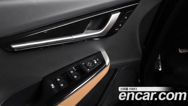 Kia EV6 2023 — photo 27