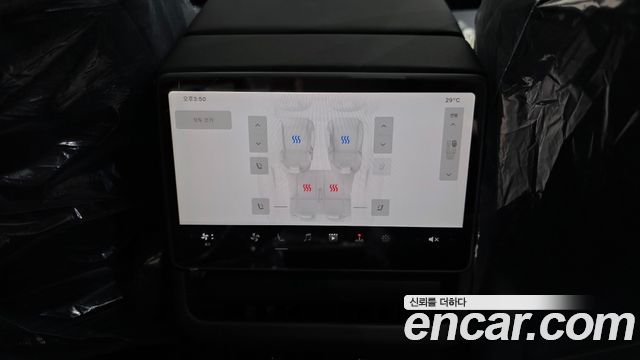 Tesla Model Y 2026 — photo 24
