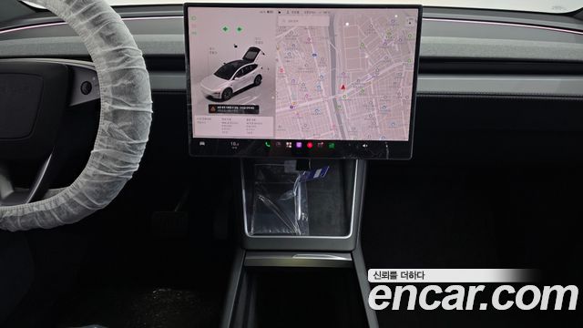 Tesla Model Y 2026 — photo 28