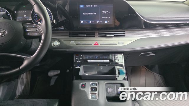 Hyundai Grandeur 2023 — photo 15