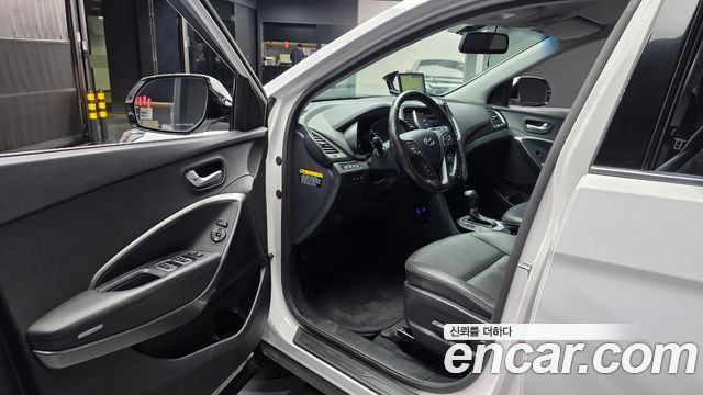 Hyundai Santafe 2016 — photo 10
