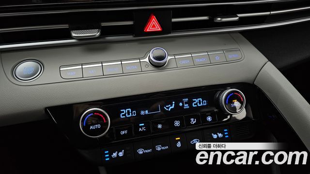 Hyundai AVANTE 2022 — photo 29