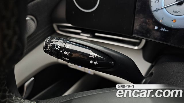 Hyundai AVANTE 2022 — photo 31