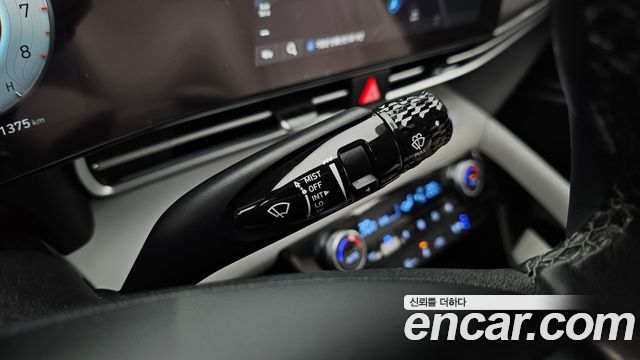 Hyundai AVANTE 2022 — photo 32