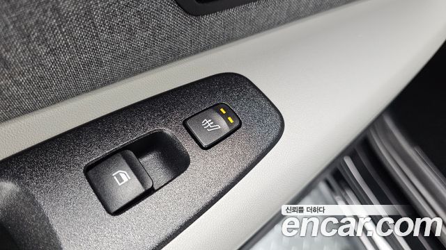 Hyundai AVANTE 2022 — photo 34