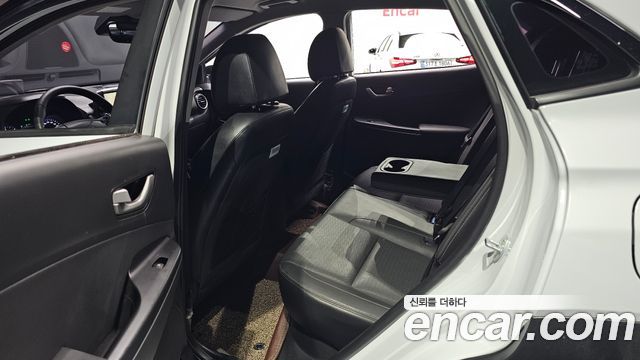 Hyundai Kona 2018 — photo 11