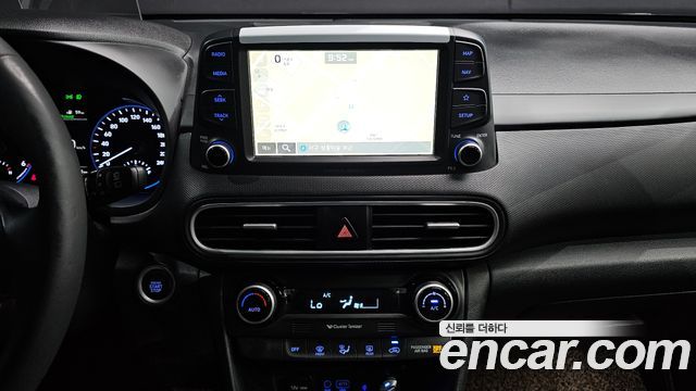 Hyundai Kona 2018 — photo 13