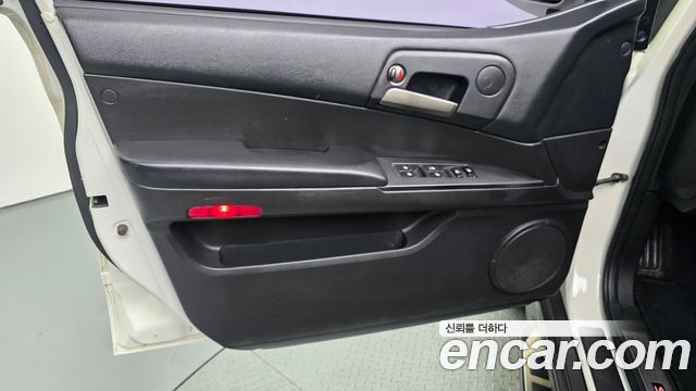KG Mobility KORANDO 2017 — photo 14