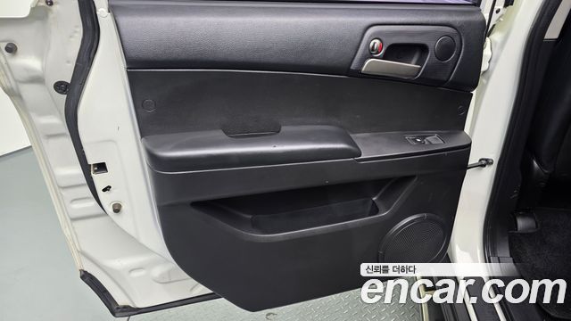 KG Mobility KORANDO 2017 — photo 15