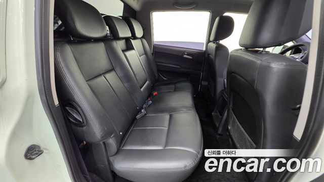 KG Mobility KORANDO 2017 — photo 30