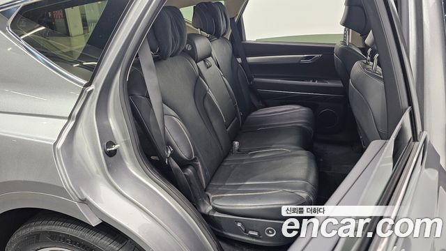 Genesis GV80 2022 — photo 17