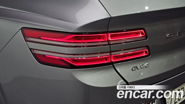 Genesis GV80 2022 — photo 9