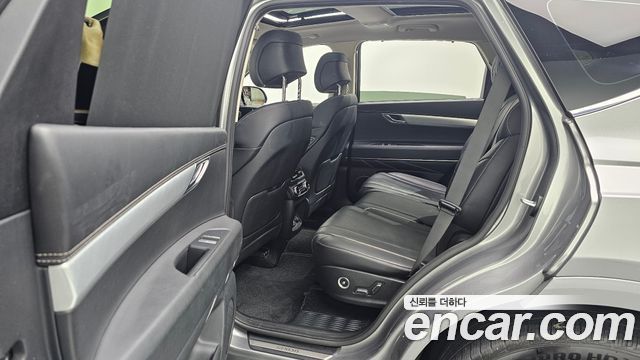 Genesis GV80 2022 — photo 32