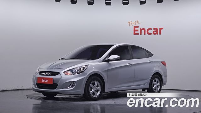 Hyundai Accent 2015 — photo 1