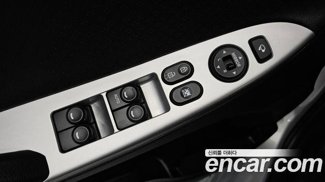 Hyundai Accent 2015 — photo 12