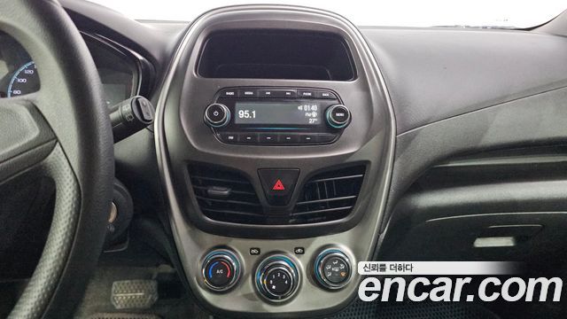 Chevrolet Korea Spark 2016 — photo 14