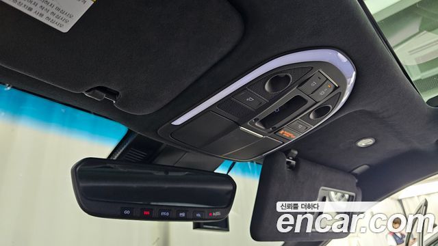 Genesis G70 2019 — photo 16