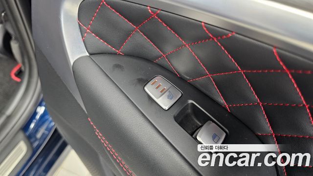 Genesis G70 2019 — photo 19