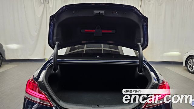Genesis G70 2019 — photo 20