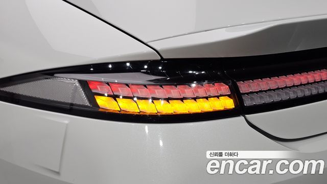 Hyundai Ioniq6 2023 — photo 9