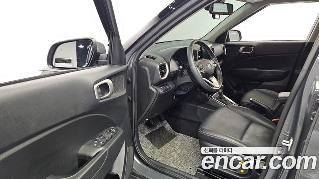 Hyundai Venue 2024 — photo 13