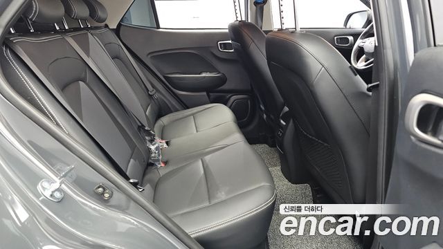 Hyundai Venue 2024 — photo 17