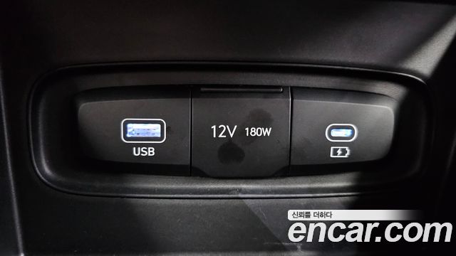Hyundai Venue 2024 — photo 26