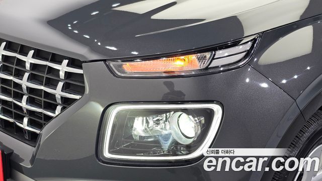 Hyundai Venue 2024 — photo 8