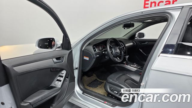 Audi A4 2015 — photo 10