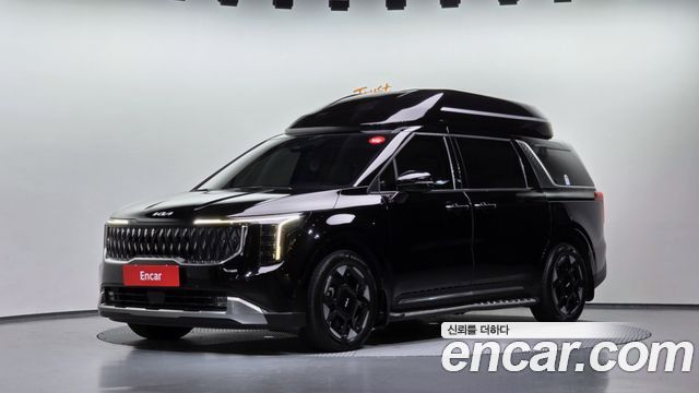 Kia Canival 2025 — photo 1