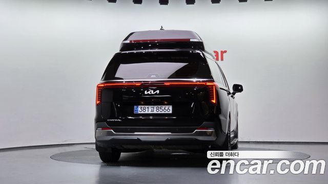 Kia Canival 2025 — photo 4