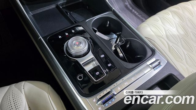 Kia Canival 2025 — photo 10