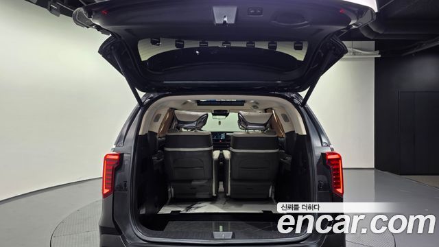 Kia Canival 2025 — photo 24