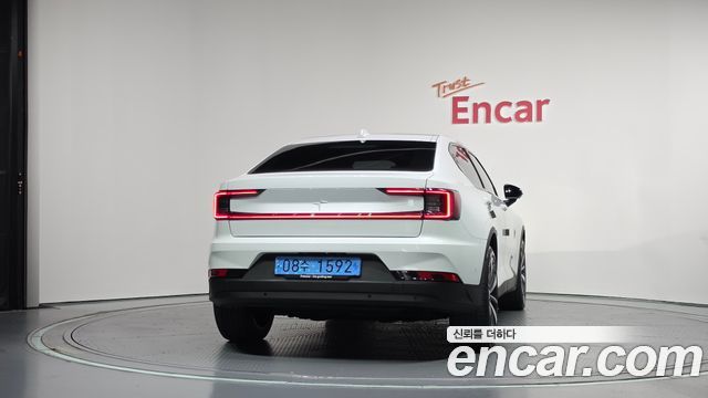 Polestar Polestar 2 2022 — photo 4