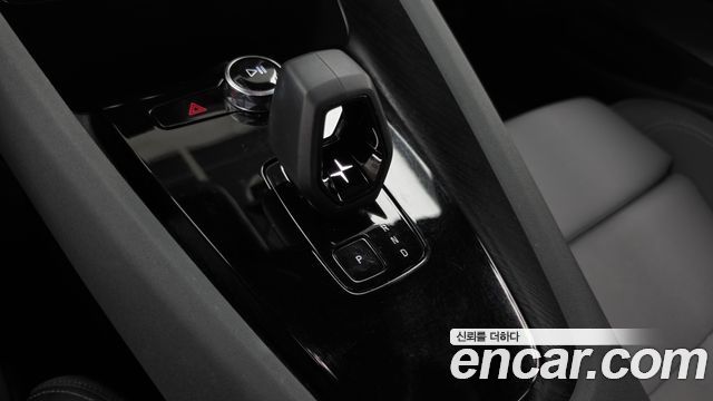 Polestar Polestar 2 2022 — photo 12