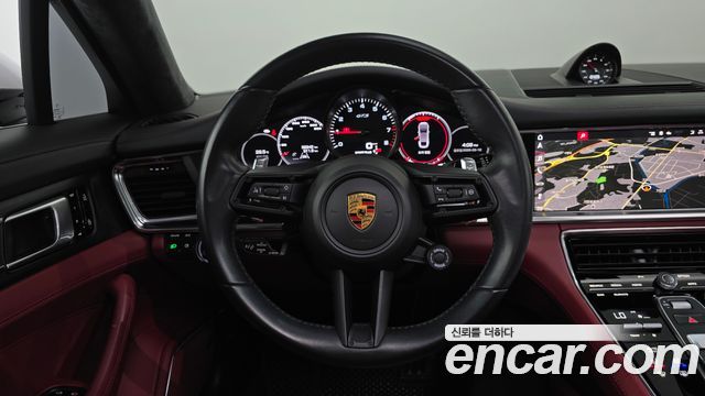 Porsche Panamera 2021 — photo 19