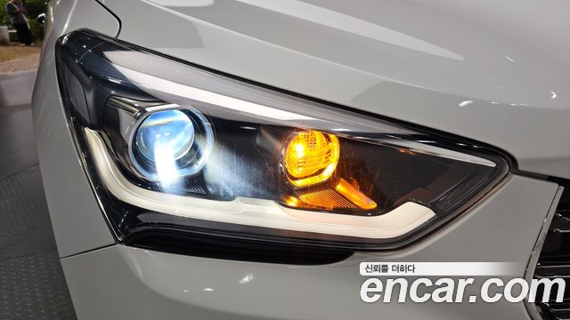 Hyundai Maxcruz 2016 — photo 8