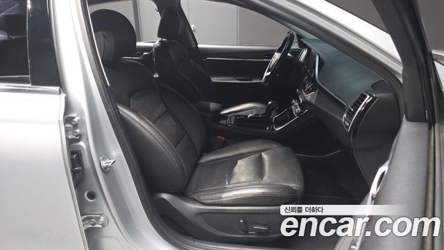 Hyundai Grandeur 2018 — photo 17