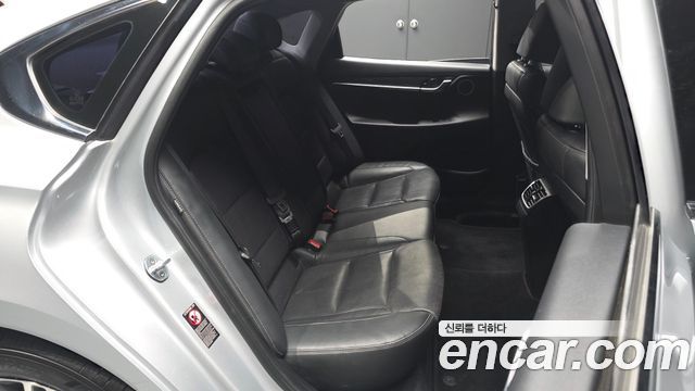 Hyundai Grandeur 2018 — photo 18
