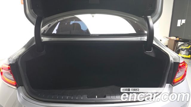 Hyundai Grandeur 2018 — photo 26