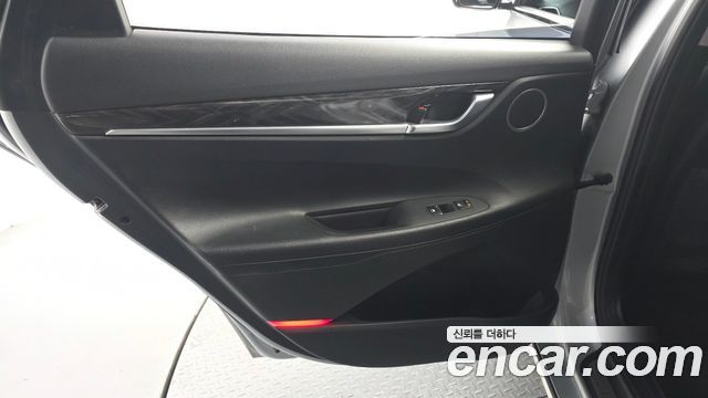 Hyundai Grandeur 2018 — photo 15