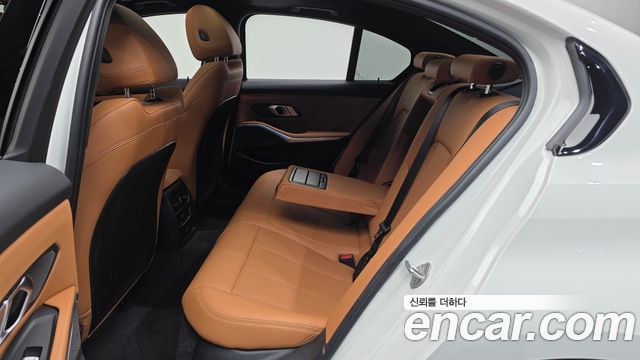 BMW 3-Series 2026 — photo 18