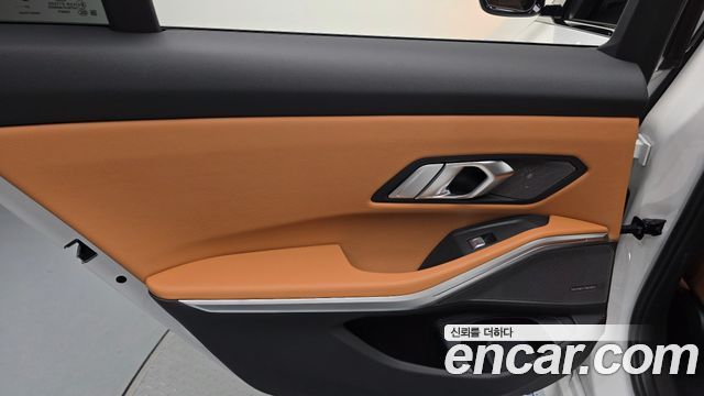 BMW 3-Series 2026 — photo 15