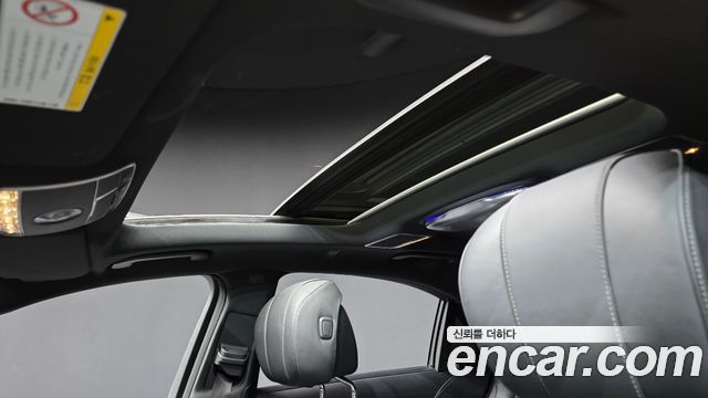 Mercedes-Benz S-Class 2016 — photo 19