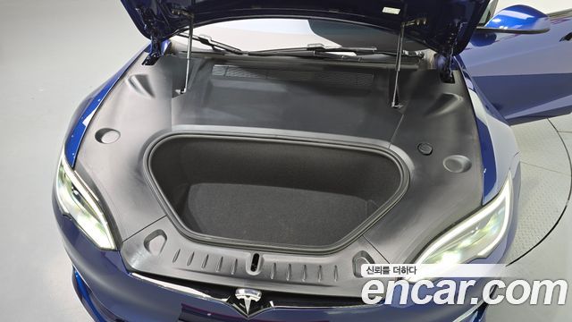 Tesla Model S 2023 — photo 6